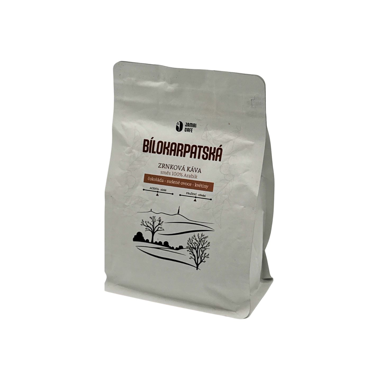 JAMAI CAFE Bílokarpatská, zrnková káva 100 procent Arabica, stojací světlý sáček s motivem krajiny, tóny čokolády, sušeného ovoce a květin.