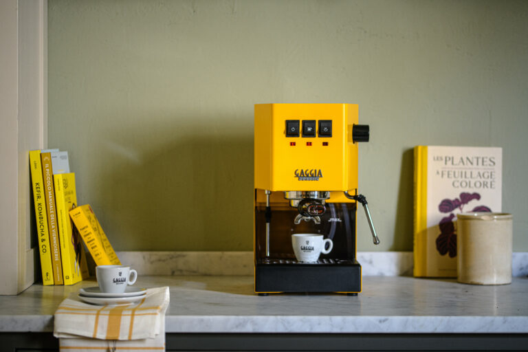 Gaggia Classic E24 žlutá - Obrázek 5