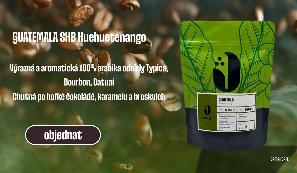 Dárkový box v rukou s kávou Pan Espresso a Paní Espresso, lahví hruškovice, čokoládou a proseccem, text Vánoční dárky z Bílých Karpat, dárek který potěší každého a tlačítko Objednat